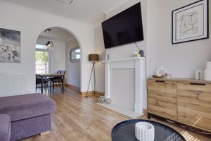 Lounge- click for photo gallery